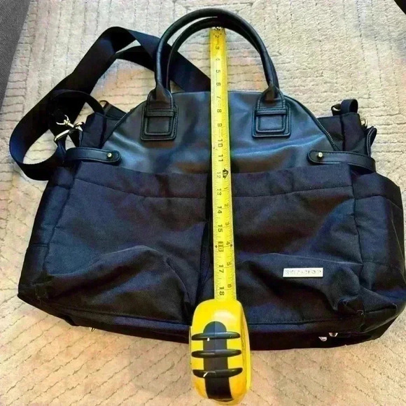 Skip Hop diaper bag - Picture 9 of 10